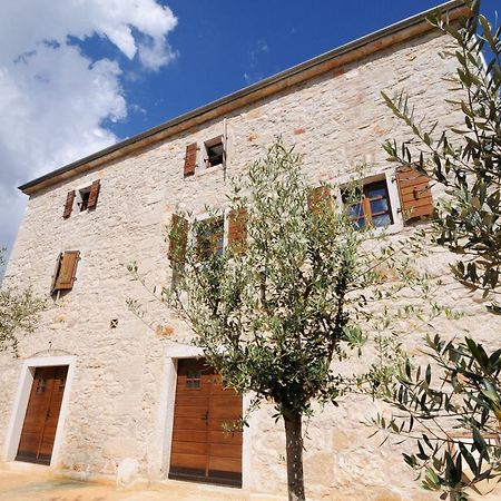 Bed & Breakfast Korta Gira Buici  Exterior foto
