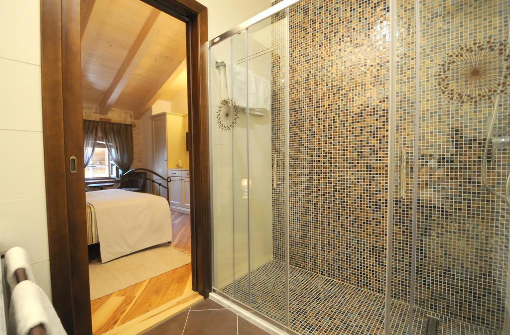 Bed & Breakfast Korta Gira Buici  Cameră foto