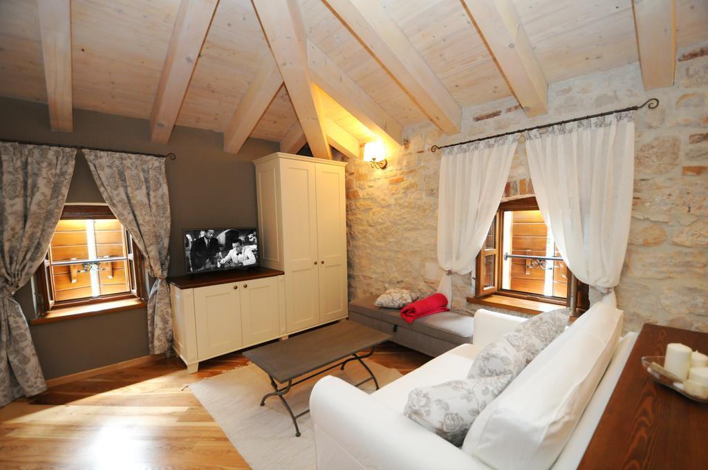 Bed & Breakfast Korta Gira Buici  Cameră foto