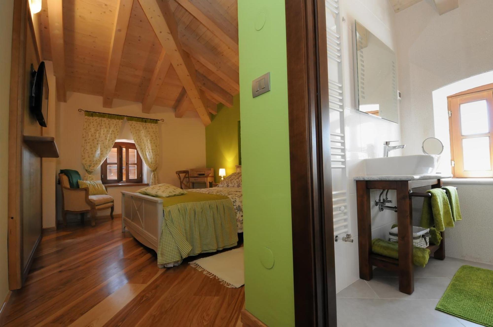 Bed & Breakfast Korta Gira Buici  Cameră foto